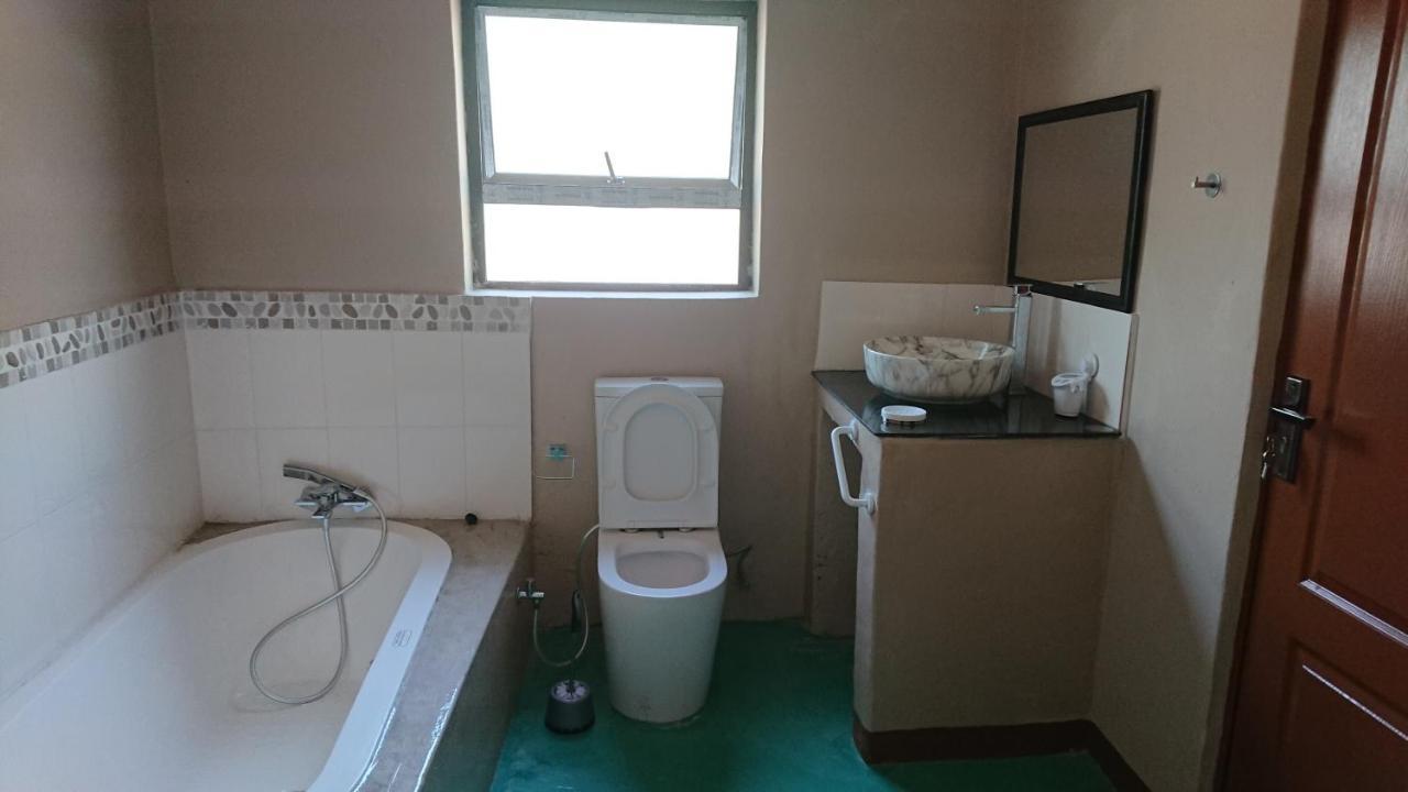 Svh Bush Lodge Marloth Park Dış mekan fotoğraf