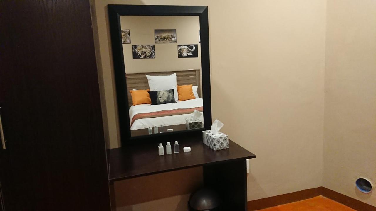 Svh Bush Lodge Marloth Park Dış mekan fotoğraf