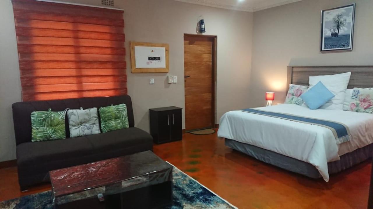 Svh Bush Lodge Marloth Park Dış mekan fotoğraf