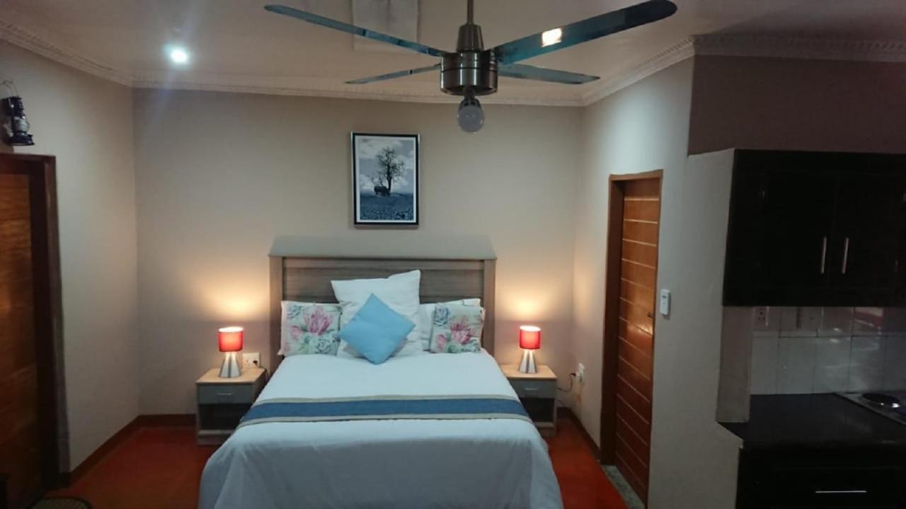 Svh Bush Lodge Marloth Park Dış mekan fotoğraf